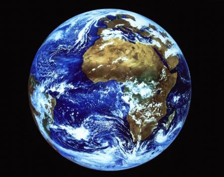 LA TERRE